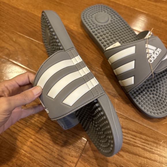 Adidas Men's Adissage Slide Sandals Size 17 New In Box Gray/White - Picture 2 of 7